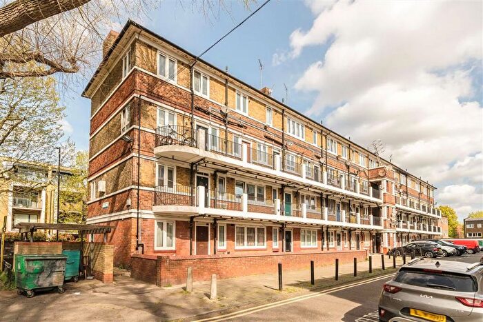 2 Bedroom Flat For Sale In Longfield Estate, Bermondsey, SE1