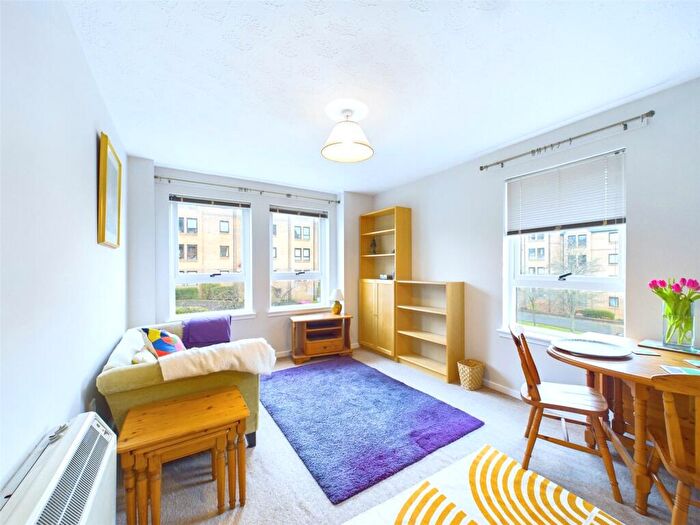 1 Bedroom Apartment To Rent In Parkside Terrace, Edinburgh, Midlothian, EH16