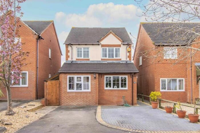 3 Bedroom Detached House To Rent In Dewfalls Drive, Bradley Stoke, BS32