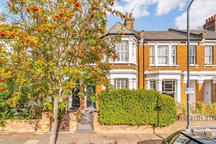 4 Bedroom Terraced House For Sale In Windermere Avenue, Queen's Park, NW6