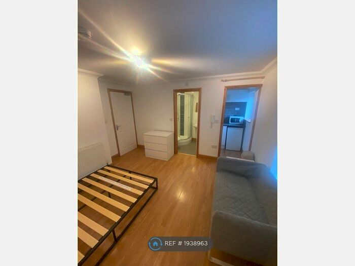 Studio To Rent In Northcote Road, Norwich, NR3