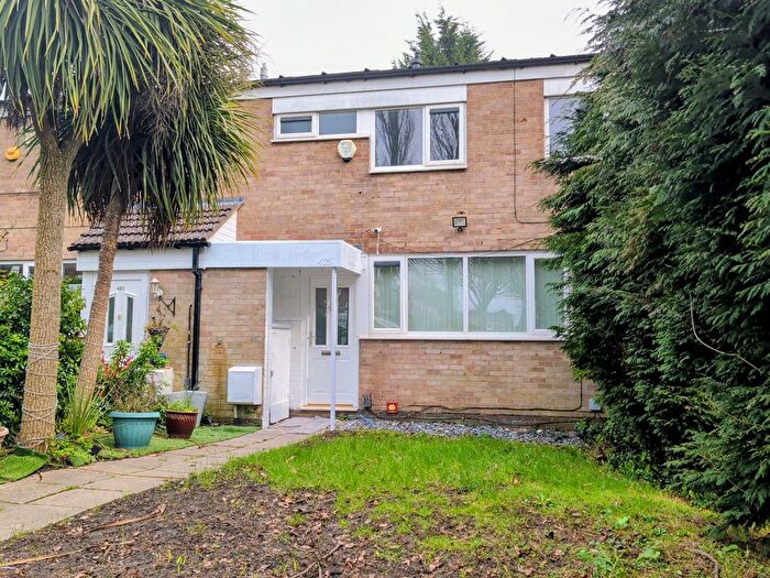 4 Bedroom Terraced House To Rent In Highfield Lane, Birmingham, B32