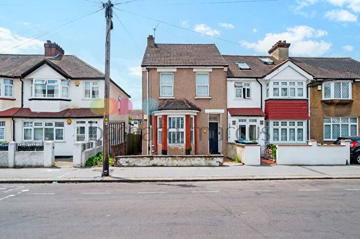 1 Bedroom Flat To Rent In Kynaston Road, Thornton Heath, CR7