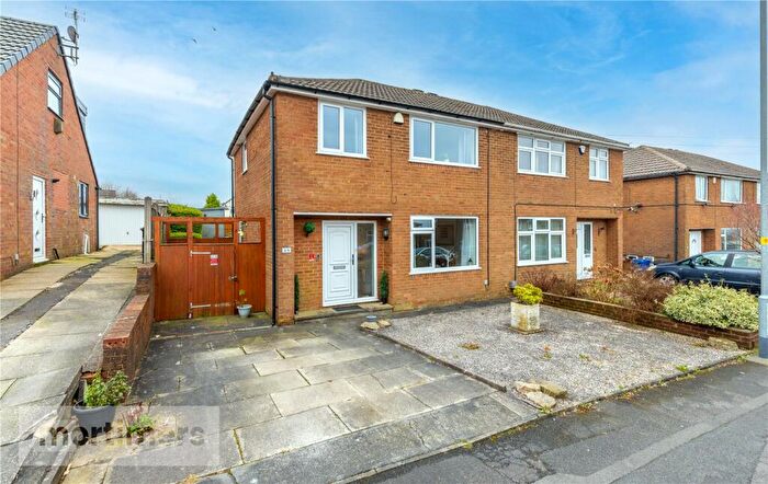 3 Bedroom Semi Detached House For Sale In Chatterton Drive, Accrington, Lancashire, BB5