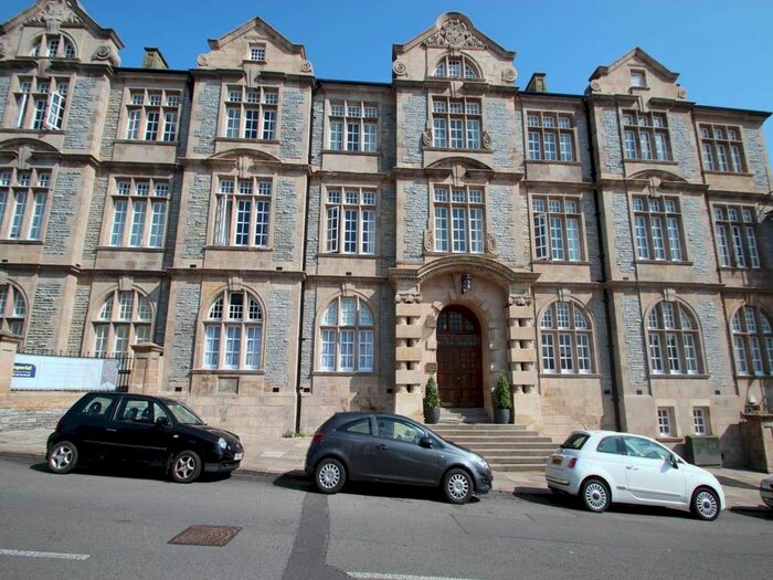 1 Bedroom Flat To Rent In Shire Hall, Newport, NP20