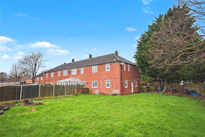 3 Bedroom Terraced House For Sale In Spen Bank, Leeds, West Yorkshire, LS16