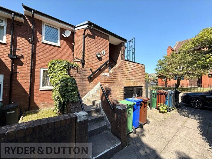 2 Bedroom Apartment To Rent In Routledge Walk, Manchester, Greater Manchester, M9
