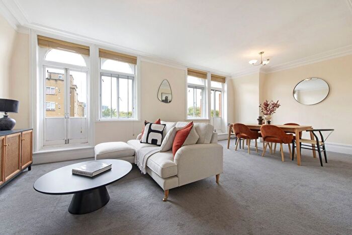 3 Bedroom Flat For Sale In St. Mary's Terrace, Little Venice, London, W2