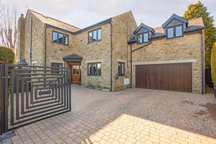 5 Bedroom Detached House For Sale In St. Johns Road, Boston Spa, LS23