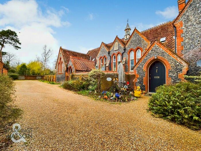 3 Bedroom Terraced House To Rent In Hinderclay Road, Rickinghall, Diss, IP22