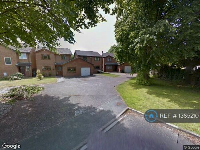 4 Bedroom Detached House To Rent In Anne Close, Christchurch, BH23