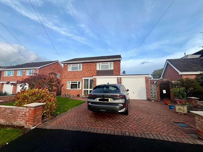 4 Bedroom Detached House For Sale In Windrush Crescent, Malvern, WR14