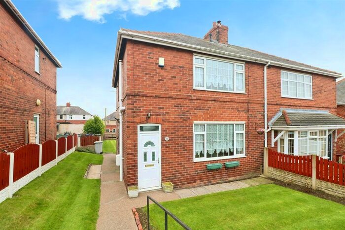 3 Bedroom Semi-Detached House For Sale In Mary Street, Little Houghton, Barnsley, S72