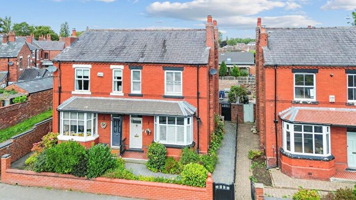 3 Bedroom Semi-detached House For Sale In Alexandra Road, Ashton-In-Makerfield, WN4