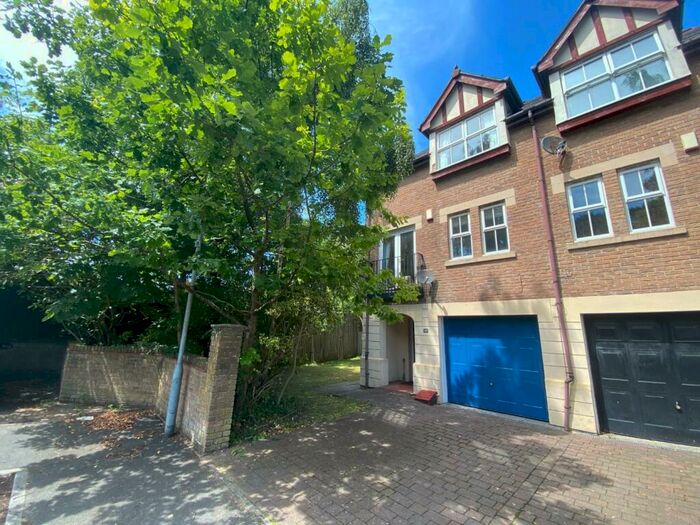 3 Bedroom End Of Terrace House To Rent In Nant Y Wedal, Heath, Cardiff, CF14