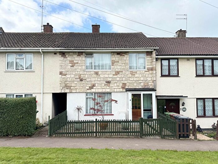 3 Bedroom Terraced House For Sale In Milton Drive, Borehamwood, WD6