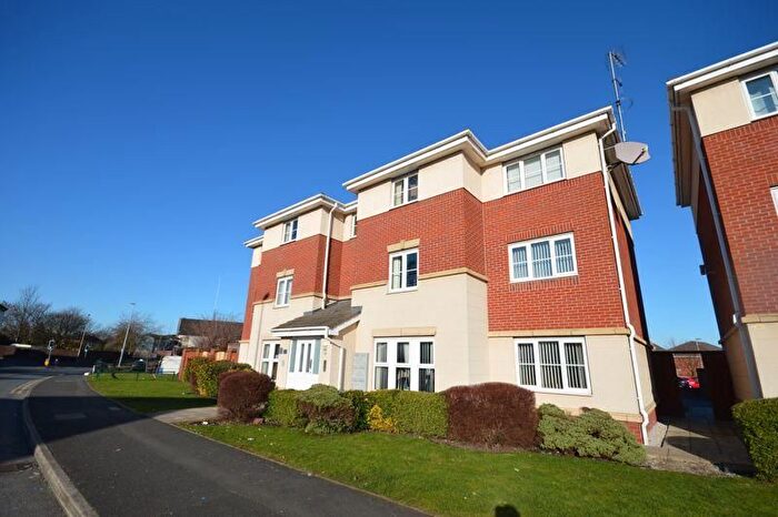 2 Bedroom Flat To Rent In Foundry Lane, Widnes, WA8