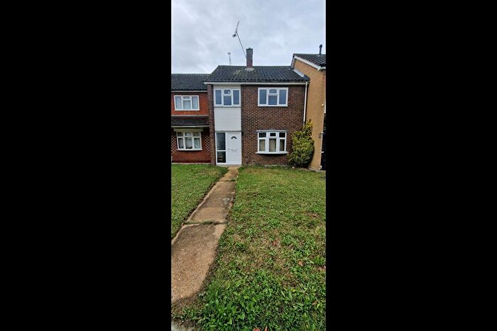 3 Bedroom Terraced House To Rent In Long Lynderswood, Basildon, SS15