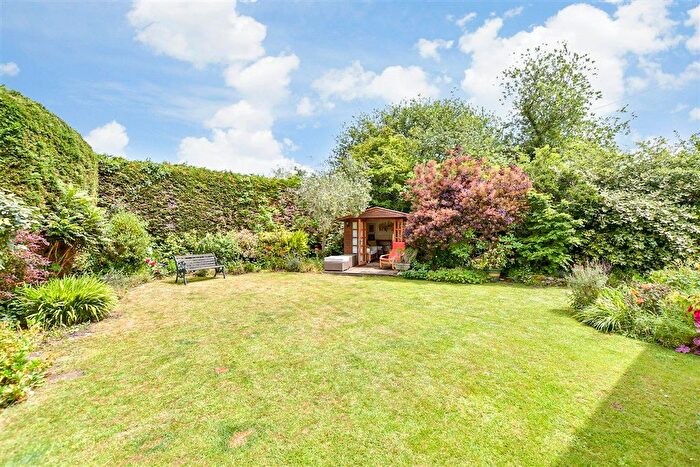 4 Bedroom Detached House For Sale In Blean Common, Blean, Canterbury, Kent, CT2
