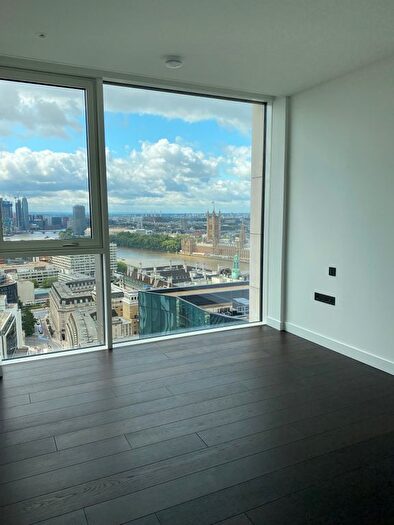 2 Bedroom Flat To Rent In Casson Square, London, SE1