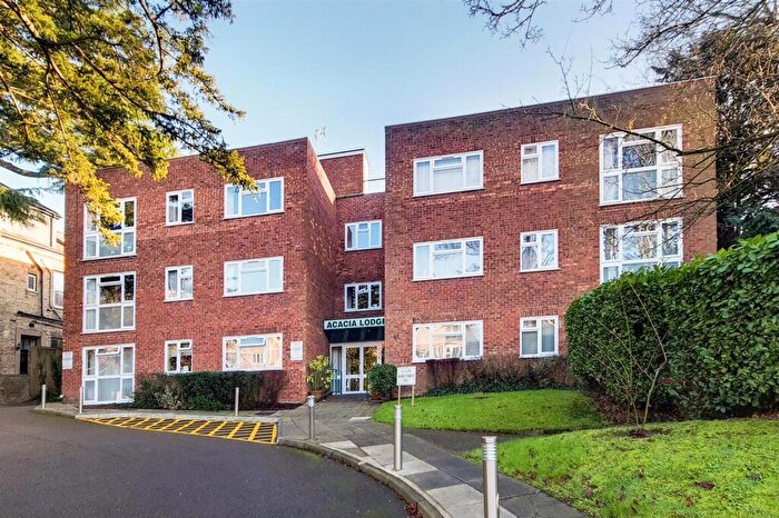 2 Bedroom Flat To Rent In Hendon Lane, Acacia Lodge, N3