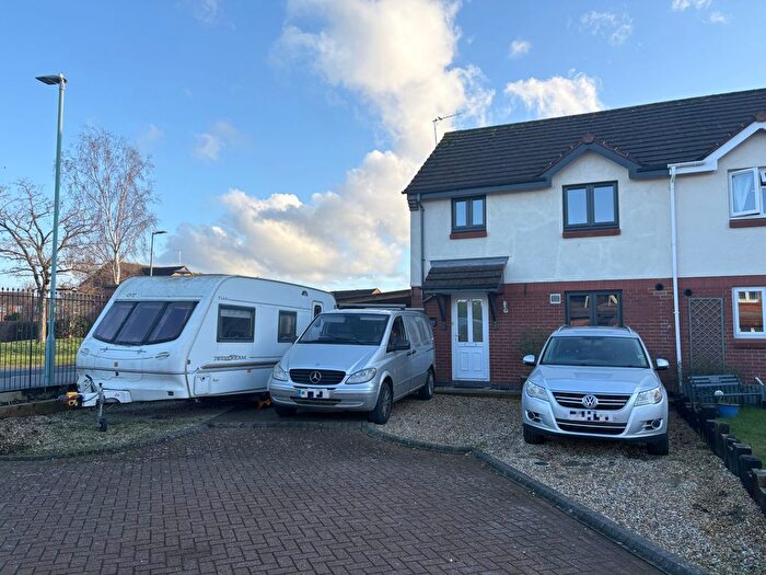 3 Bedroom Semi Detached House For Sale In Sallis Close, Northway, Tewkesbury, GL20