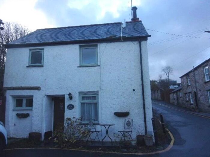 2 Bedroom Semi-Detached House To Rent In College Road, Camelford, PL32