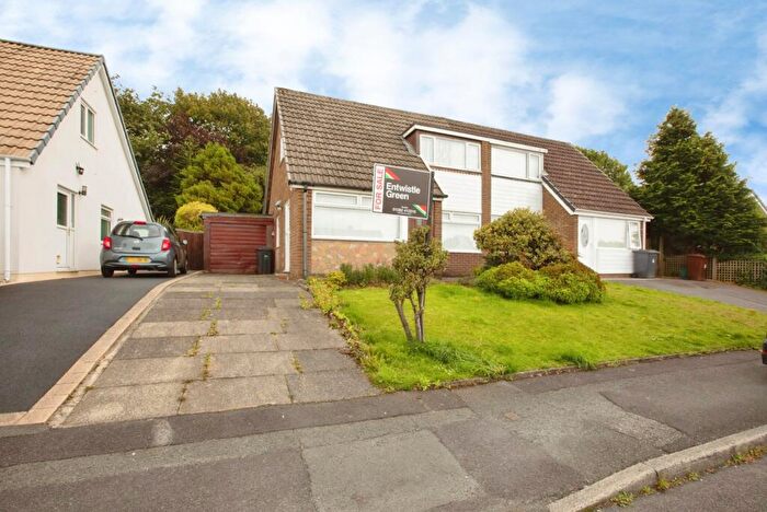 2 Bedroom Semi Detached House For Sale In Pennine Way, Brierfield, Nelson, Lancashire, BB9