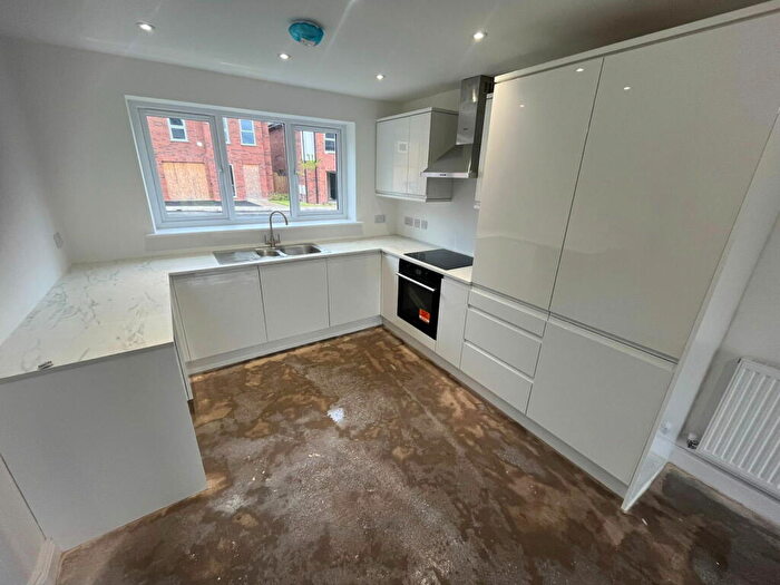 4 Bedroom Detached House For Sale In Pye Bridge Close, Melling, L31