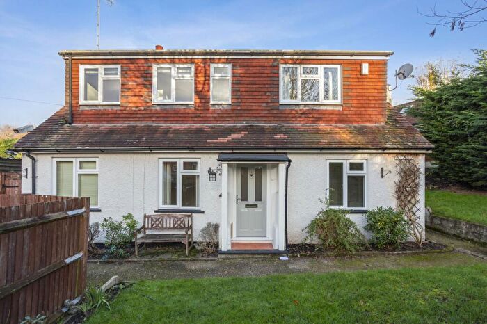 3 Bedroom Detached House To Rent In Farm Close, Sunninghill, Ascot, Berkshire, SL5