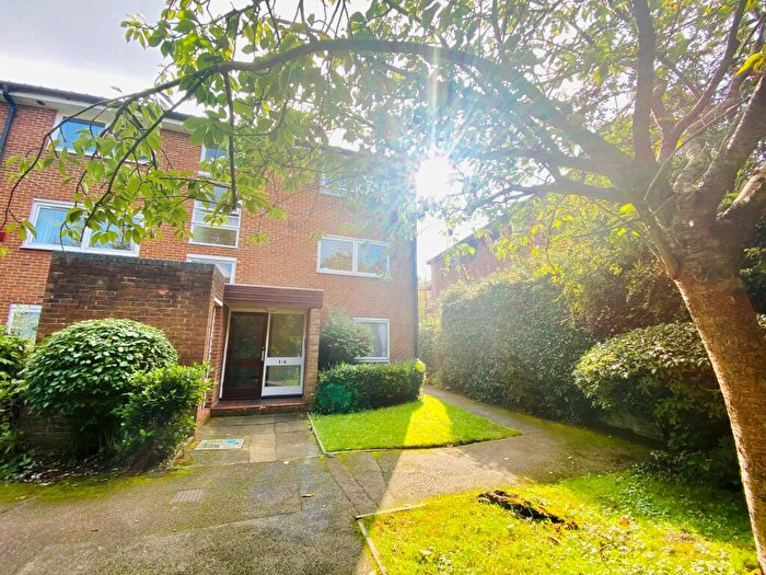 1 Bedroom Apartment To Rent In Chepstow Road, Croydon, CR0