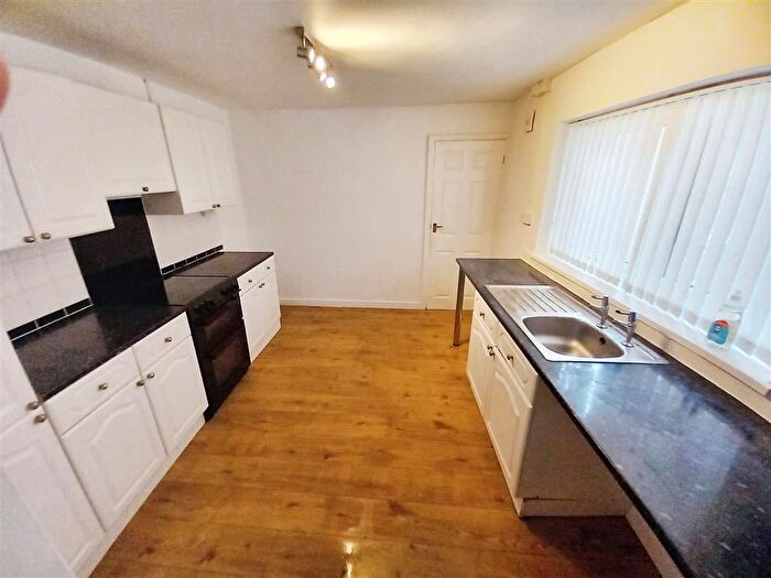 3 Bedroom Terraced House To Rent In Glanaman Road, Cwmaman, Aberdare, CF44