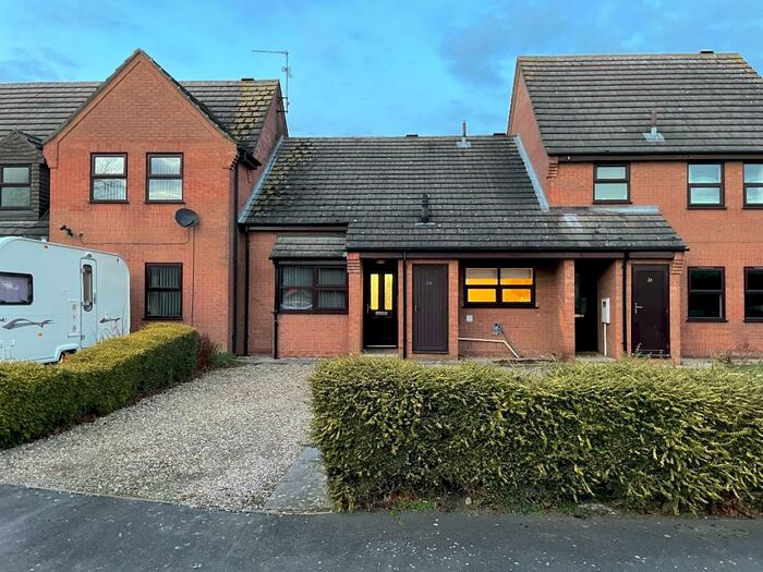 2 Bedroom Terraced House To Rent In Cornfields, Holbeach, PE12