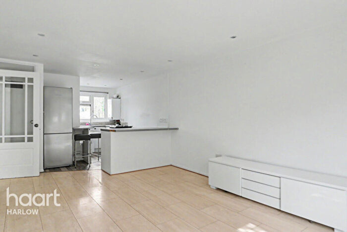 2 Bedroom Terraced House To Rent In Sycamore Field, Harlow, CM19