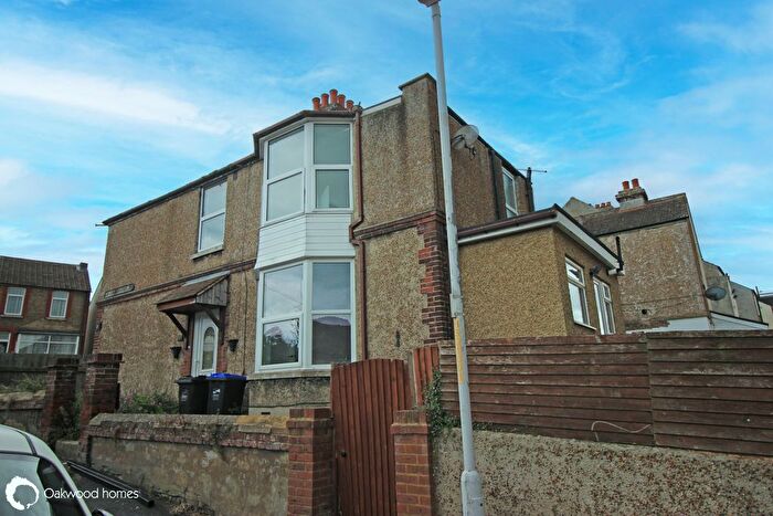 2 Bedroom End Of Terrace House To Rent In Ramsgate Road, Margate, CT9
