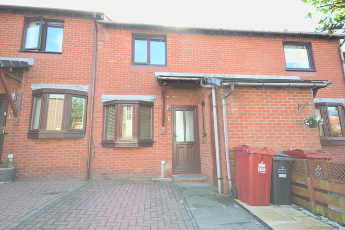3 Bedroom Mews To Rent In St. Matthews Mews, Barrow-in-Furness, LA14