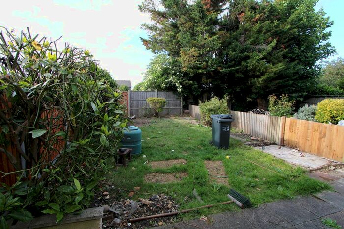 3 Bedroom Terraced House To Rent In Helder Street, South Croydon, CR2