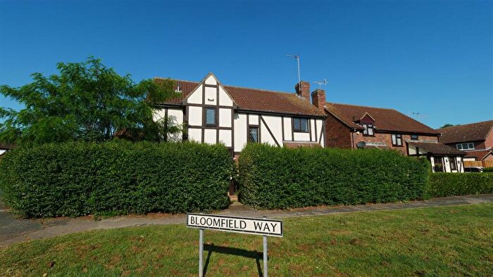 4 Bedroom Detached House To Rent In Bloomfield Way, Sawtry, PE28