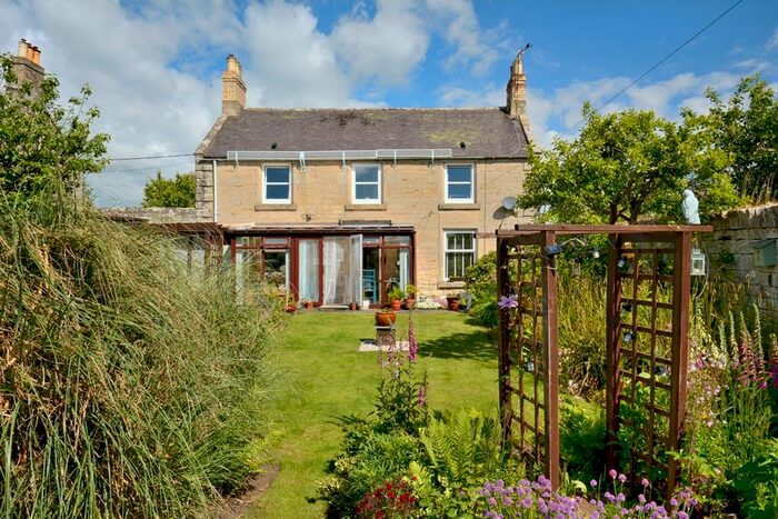 3 Bedroom Detached House For Sale In Main Street, Gavinton, TD11