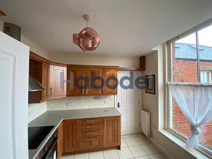 3 Bedroom Flat To Rent In Church Road, Backworth, Newcastle Upon Tyne, NE27
