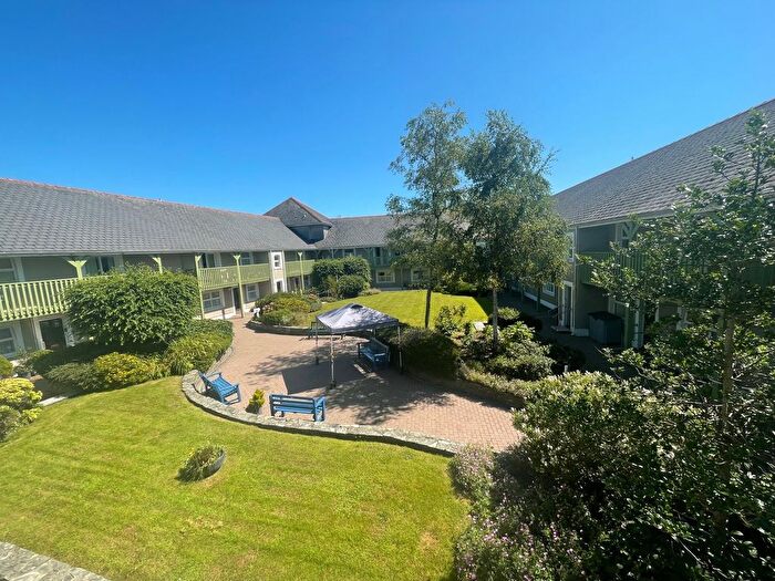 2 Bedroom Property To Rent In Spring Gardens, Narberth, SA67