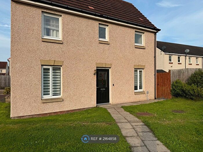 3 Bedroom Semi-Detached House To Rent In Waverley Court, Prestonpans, EH32