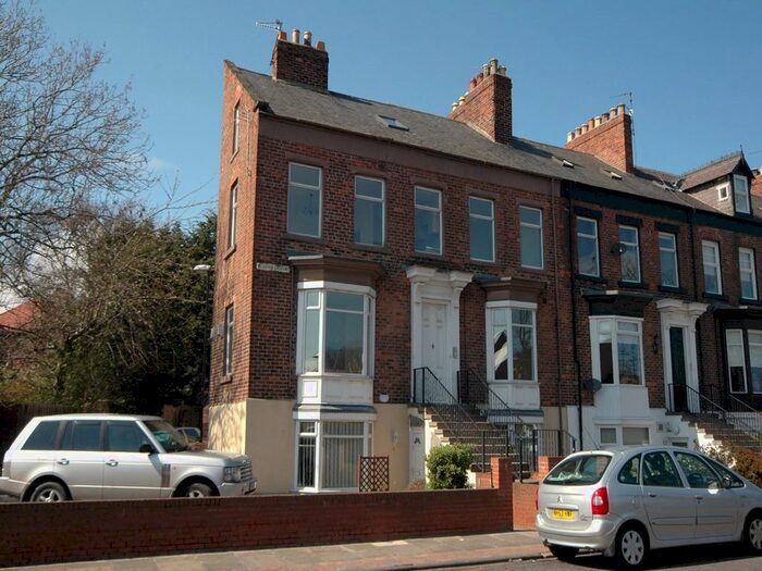 1 Bedroom Flat To Rent In Belle Vue Crescent, Tyne &amp; Wear, Ashbrooke, Sunderland, SR2