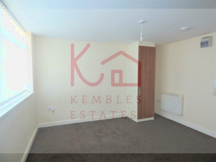 1 Bedroom Flat To Rent In Kelham House, Balby, DN1
