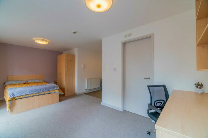 Studio To Rent In Bywater House, Edgbaston, Birmingham, B16