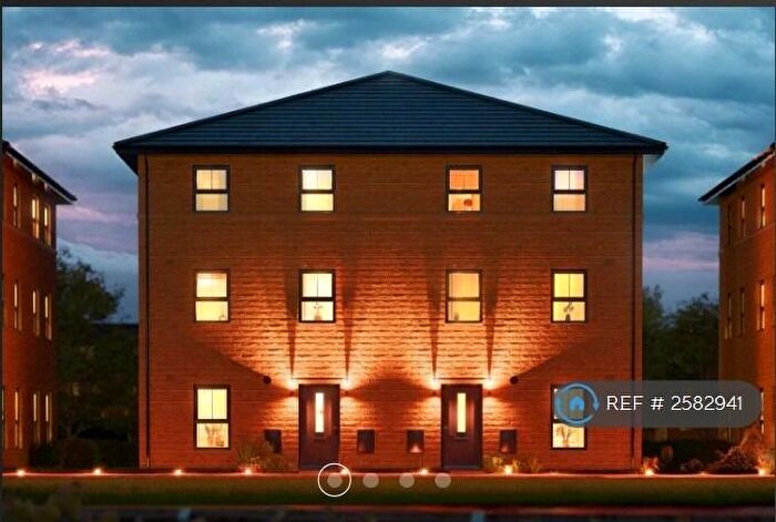 2 Bedroom Semi Detached House To Rent In Blackthorn Boulevard, Kiveton Park, S26