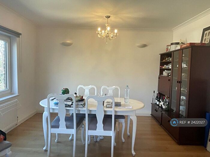 2 Bedroom Flat To Rent In Aran Lodge, London, NW6