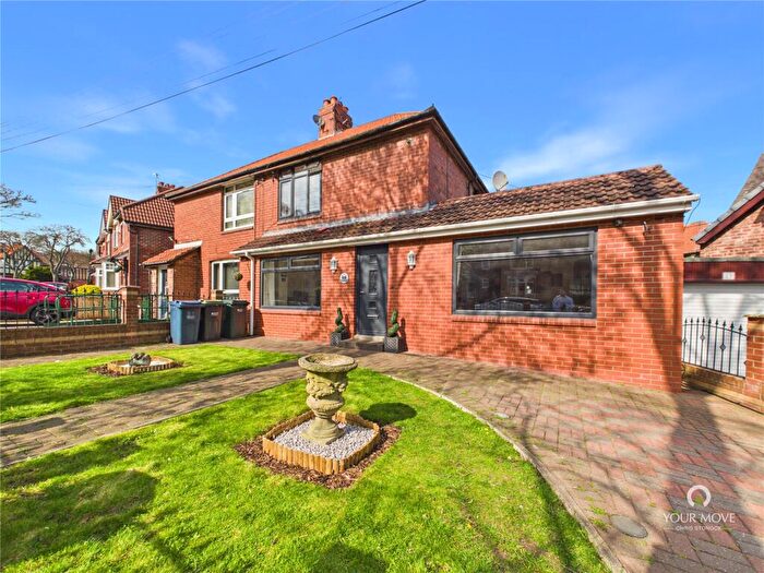 2 Bedroom Semi Detached House For Sale In Ell-Dene Crescent, Felling, Gateshead, NE10