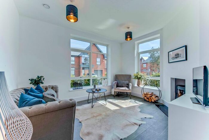 4 Bedroom Detached House To Rent In Calton Close, Longcross, Surrey, KT16