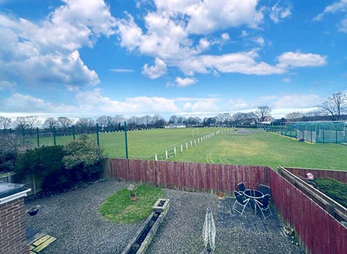 5 Bedroom Detached House For Sale In Dunsdale Road, Holywell Village, NE25